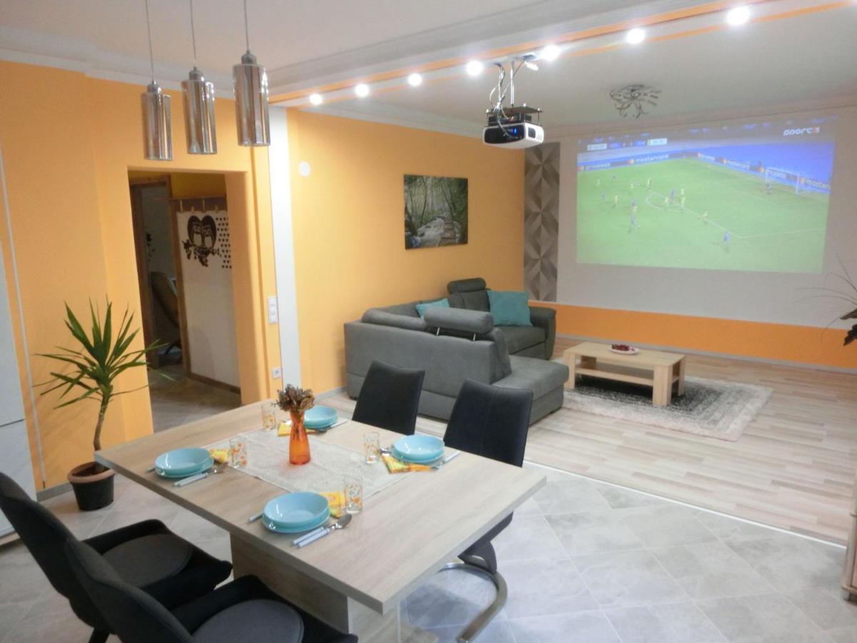 Pilis Apartman Piliscsaba Экстерьер фото